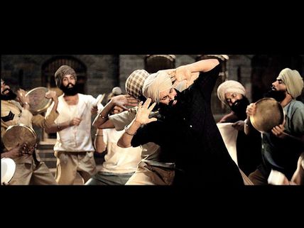 Kesari Song Sanu Kehndi: Akshay Kumar Shakes A Leg With His Battalion Of Sikh Soldiers!