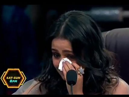 Post Break-up, Neha Kakkar Breaks Down On Super Dancer 3 Sets; Says ‘I Won’t Fall In Love Again’!