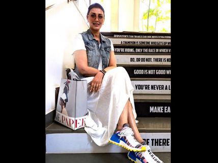 Sonali Bendre Is Back On Sets And Facing Cameras Again!
