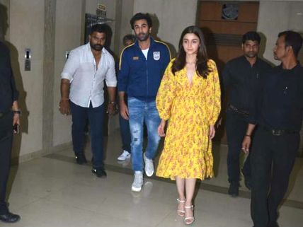 OOPS! Ranbir Kapoor & Alia Bhatt Caught FIGHTING On Camera; Netizens Are PISSED At His Behaviour