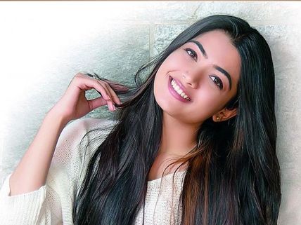 Dear Comrade Controversy: Rashmika Mandanna Gets Slut-shamed For Her Lip-lock With Vijay Deverakonda