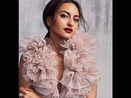 Sonakshi Sinha On Body Shaming: People Talk About Me Even Though I Lost 30 Kgs To Do Dabangg