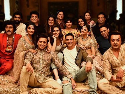 Housefull 4 SPOILER: Akshay Kumar, Bobby Deol & Others Will Be Playing These Characters!