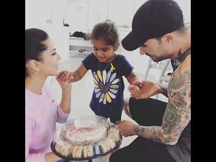 Sunny Leone's Daughter Nisha Had A Cute Surprise For Her Mom & Dad's Wedding Anniversary!