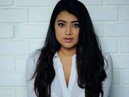 Malayalam Actress' Bikini Picture Receives Vulgar Comments; She Retorts In Style!