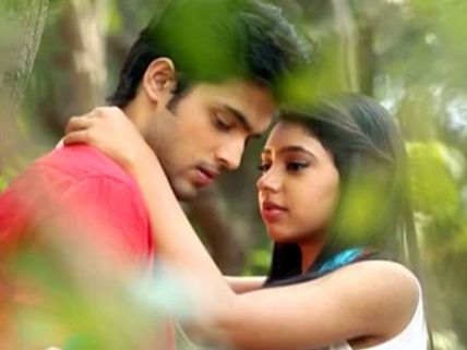 Kaisi Yeh Yaariyan: Fans Demand Niti Taylor & Parth Samthaan’s KYY Season 4; Trend On Twitter!