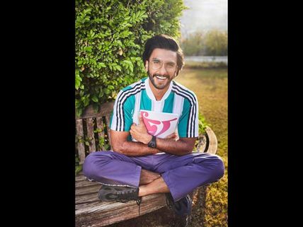 Ranveer Singh's Gujarati Banter To Announce His Next Film 'Jayeshbhai Jordaar' Is Super-fun! 