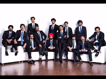 MEN IN BLACK! Ranveer Singh & His Squad Head To London To Begin Shooting For '83