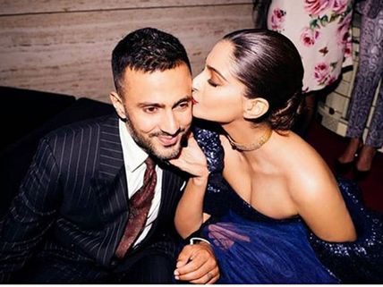 Sonam Kapoor's Hubby Anand Ahuja Bares His Heart On Their First Wedding Anniversary!