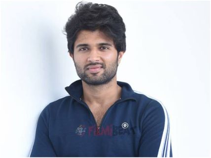 Vijay Deverakonda's Love Affair & Breakup To Be The Core Plot? Deets Inside!