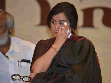ONLY THIS Helped Sumalatha Deal With Ambi’s Demise; Tears Rolled Down His Cheeks Hours Before Death