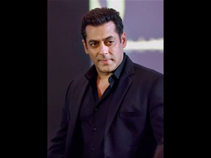 Salman Khan Finally Reveals Why He Isn't MARRIED Yet & The Reason Will Leave You SURPRISED!