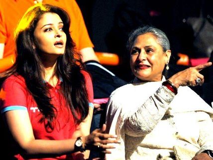 Aishwarya Rai Bachchan Gets DRAGGED Into Ugly Fight Between Jaya-Amitabh Bachchan & Amar Singh!