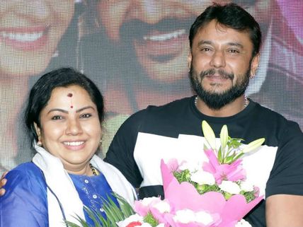 This Famous Actress Gives Darshan A New Title! Challenging Star Is Now The 'Sultan Of Sandalwood'