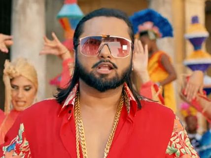 Yo Yo Honey Singh Booked By Mohali Police Over 'Vulgar' Lyrics Of His Song 'Makhna' 