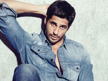 WAIT WHAT! Sidharth Malhotra Failed Class 9 Because Of This SHOCKING Reason 