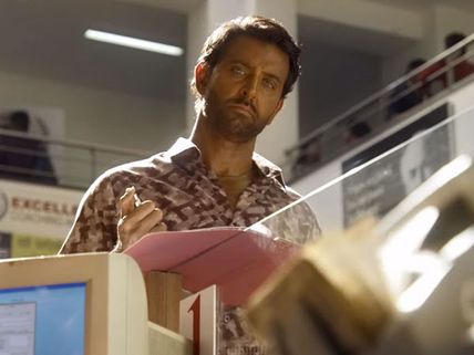 Super 30 FIRST Movie Review: Critics Laud Hrithik Roshan's Terrific Performance
