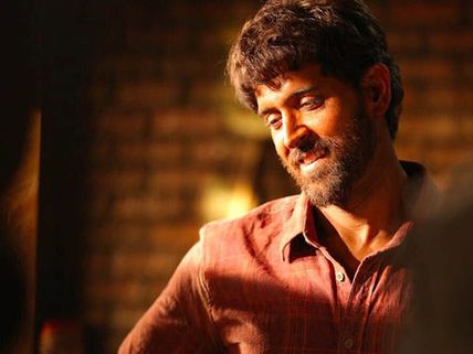 Super 30 Celebs Review: Hrithik Roshan's Performance Is On Another Level