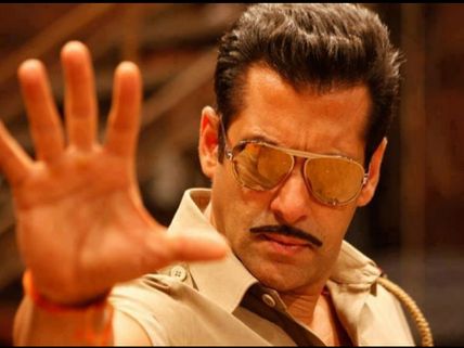 Salman Khan Puts In Place ‘No Phones On Set’ Rule While Filming Dabangg 3; Find Out Why!