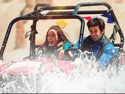 'Pal Pal Dil Ke Paas' Ho Jaa Awara Song: Karan Deol- Sahher Bambba Go 'Awaara' In Ladakh!
