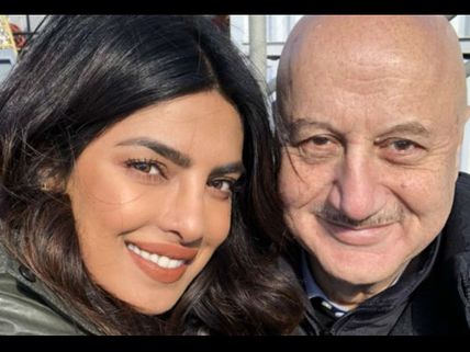Priyanka Chopra Invites Anupam Kher To Jonas Brothers’ Concert; The Latter Shares Video & Thanks Her