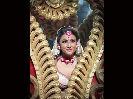 Urvashi Dholakia Calls Nach Baliye 9 ‘Drama Competition’; Claims Couples Were Allowed To Re-shoot!