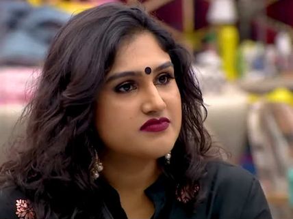 Vanitha Vijayakumar Is The New Wild Card Entry; Bigg Boss Tamil 3 Fans Lash Out At The Team!