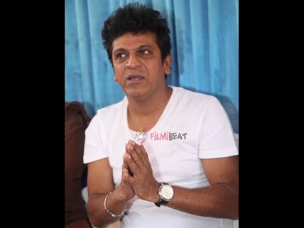 Shivrajkumar Reacts To Ongoing Dispute Between Sudeep & Darshan Fans; 'Actors Shouldn't Be Jealous'