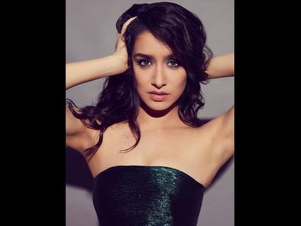 With All The Oomph, Shraddha Kapoor Takes Over The BTS During The Shoot For A Leading Magazine