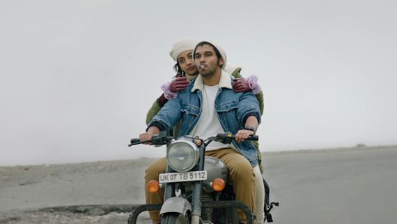 Adithya Varma Trailer: Dhruv Vikram Set To Impress Everyone; Here's What Audiences Have To Say!