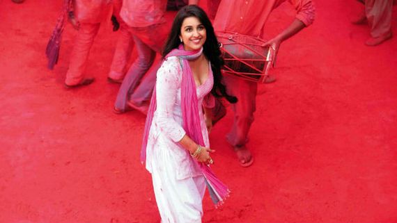 Parineeti Chopra Birthday Special: Four Desi Girl Next Door Characters Of Parineeti We Love!