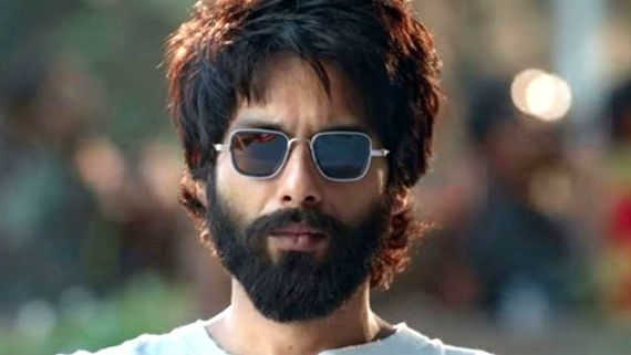 Obsessed With Kabir Singh, TikTok User Johnny Dada KILLS Girl; Director Sandeep Vanga Reacts! 