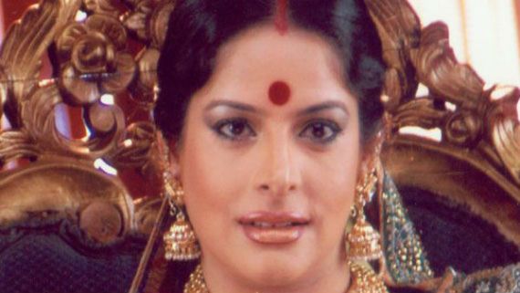 Swaragini Actress Nupur Alankar Meets With An Accident