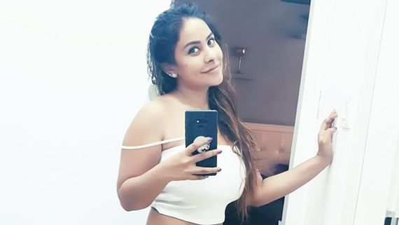 Sri Reddy Calls Herself A B*tch; Says Lovers Can’t Be Good F**kers
