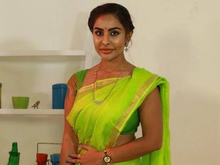 Sri Reddy’s Shocking Post About Rajinikanth Goes Viral; Fans Stunned