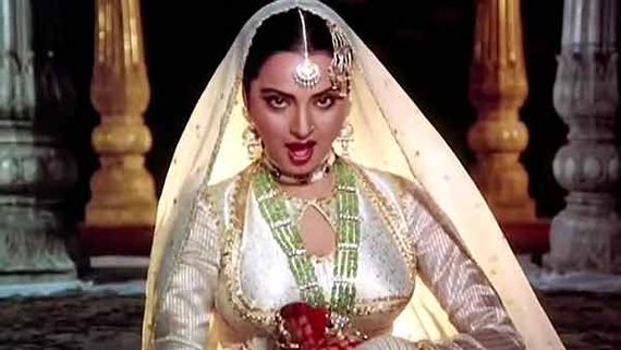 On Rekha’s Birthday, Here Are 5 Must-Watch Films Of The Timeless Beauty