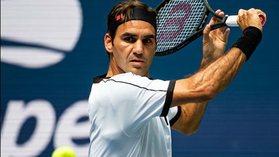 Roger Federer Has Bollywood Cravings? Tennis Star Wants Hindi Movie Suggestions, Fans Go Wild!