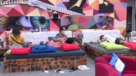 Bigg Boss 13: Contestants Poke Fun At Aarti Singh Over Her Lack Of Biology Knowledge