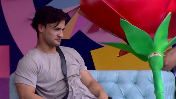 Bigg Boss 13 Day 22 LIVE Updates: Inmates Celebrate ‘Rose Day’ With A Nomination Task Twist