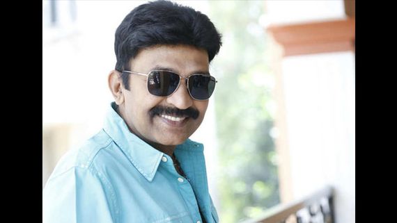 Telugu Actor Dr Rajasekhar Meets With An Accident; Suffers Minor Injuries! 