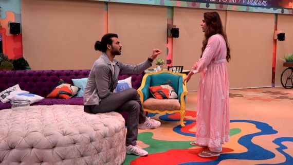 Bigg Boss 13 Day 64 - Will Madhurima And Vishal Give A Second Chance To Their Broken Relationship?