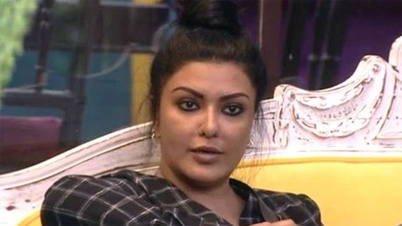 Koena Mitra Calls Two Contestants Severely Ill Psychopaths; Says Bigg Boss 13 Is Rigged