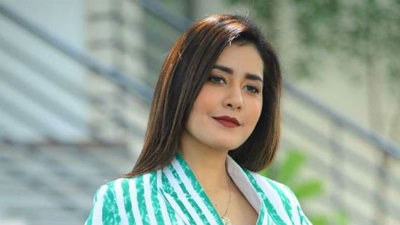 Raashi Khanna Has No Plans Of Doing Bollywood Movies, Here's Why