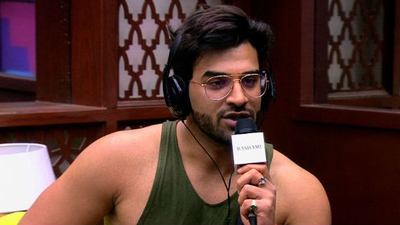 Bigg Boss 13 Day 67: Paras Chhabra Returns To The House, Mahira Sharma & Shehnaaz Gill Welcome Him 