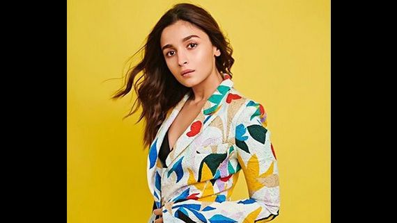 RRR: SS Rajamouli To Add A Special Song Just For Alia Bhatt