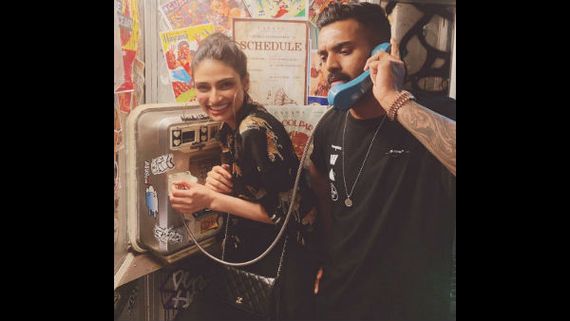 Did Suniel Shetty Just Confirm That Athiya Shetty Is Dating Cricketer KL Rahul?