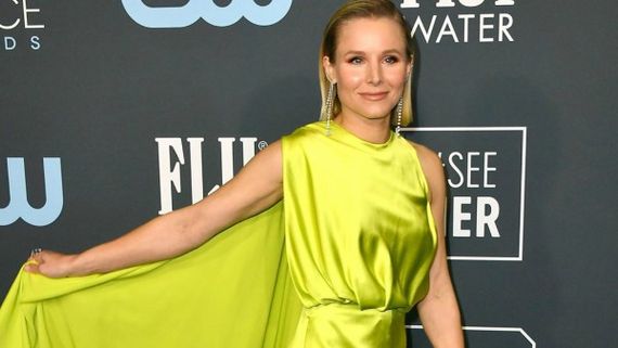 Kristen Bell Champions Women Empowerment After Winning #SeeHer At Critics Choice Awards 2020