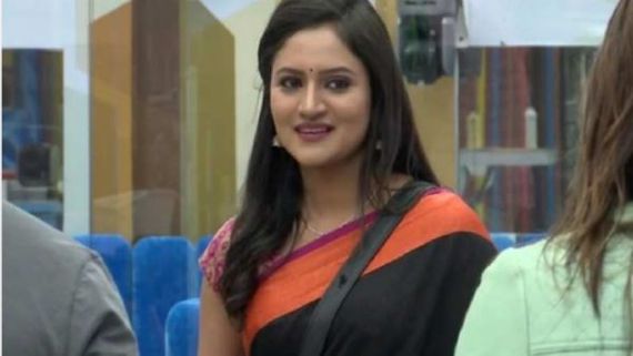 Bigg Boss Kannada Season 7 - Actress Ranjani Raghavan Enters The Glasshouse