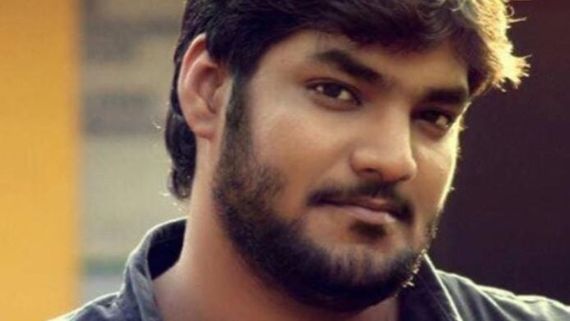 Director Vivek Aryan Passes Away