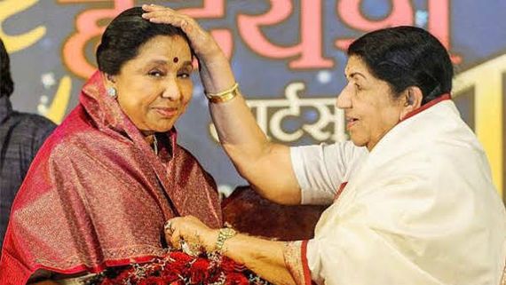 Asha Bhosle Gives Latest Update On Sister Lata Mangeshkar's Health